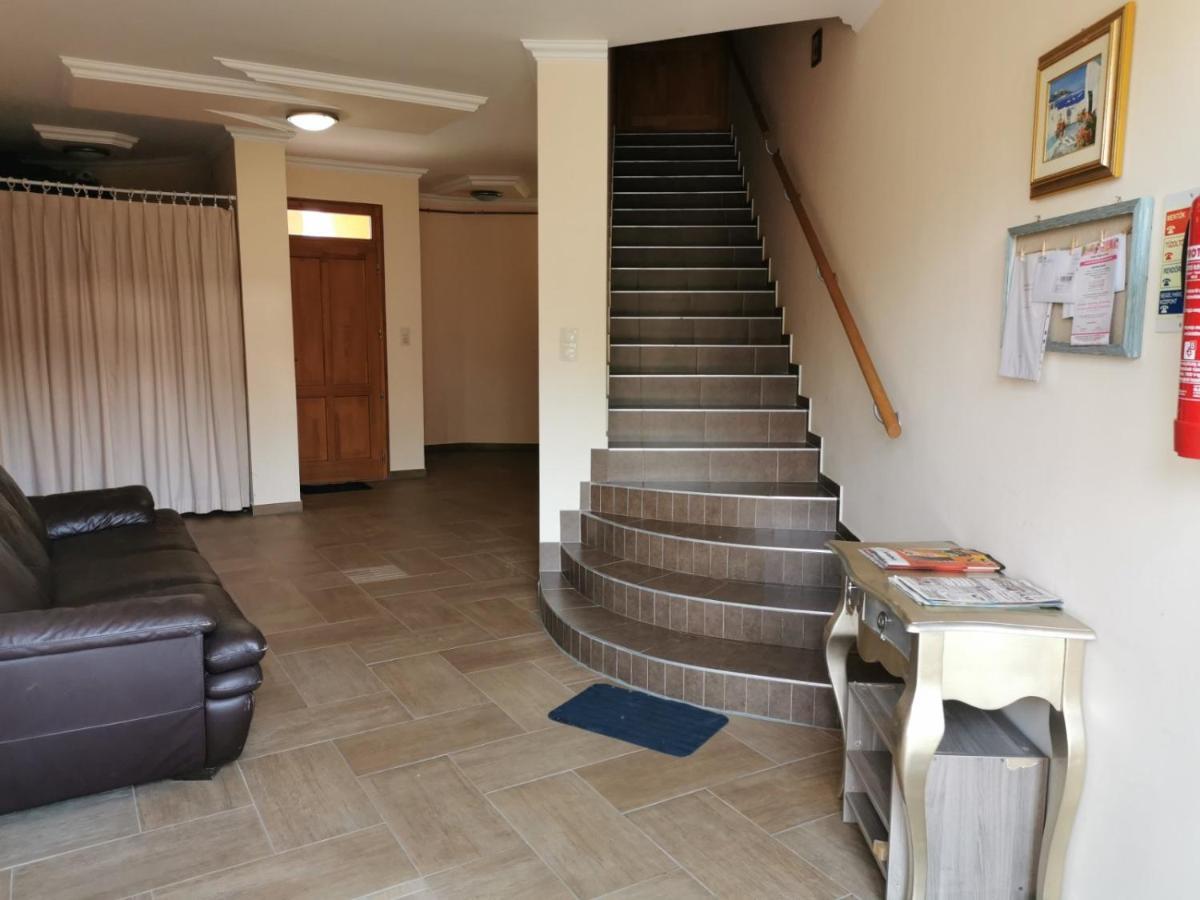 Tiborc Apartman Gyula Exterior foto